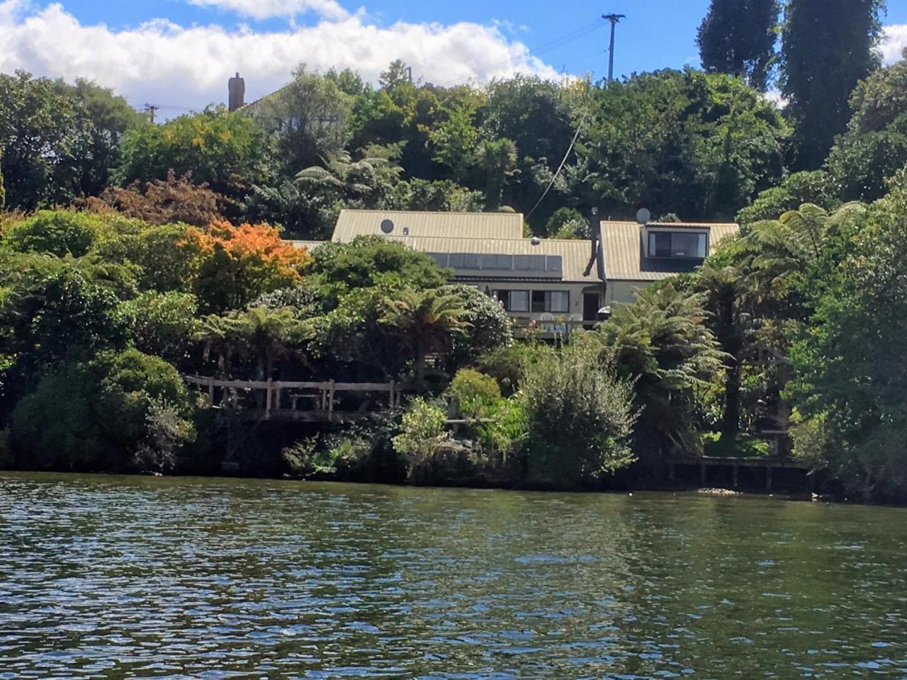 The Willows Rotorua Bagian luar foto
